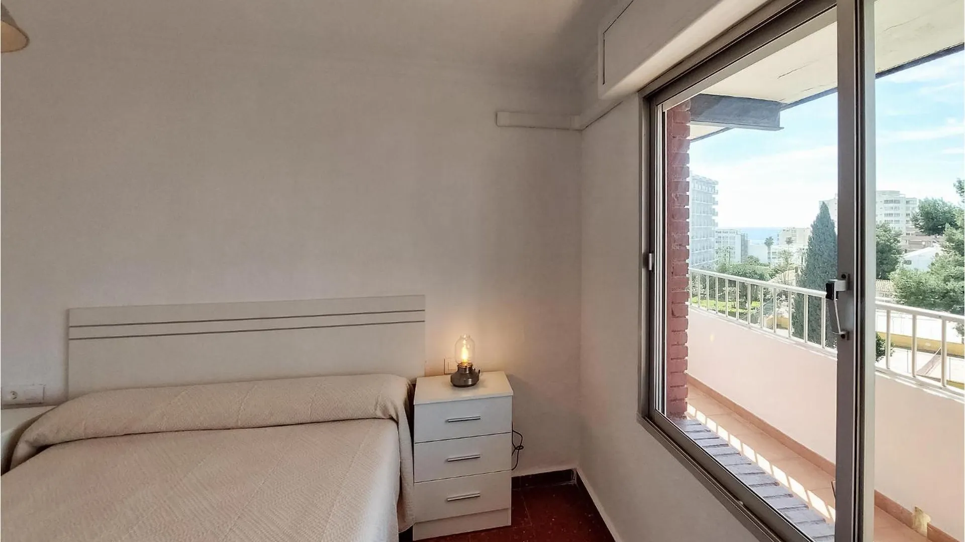 Cozy Apartment In Benalmadena Costa With Kitchen Spain