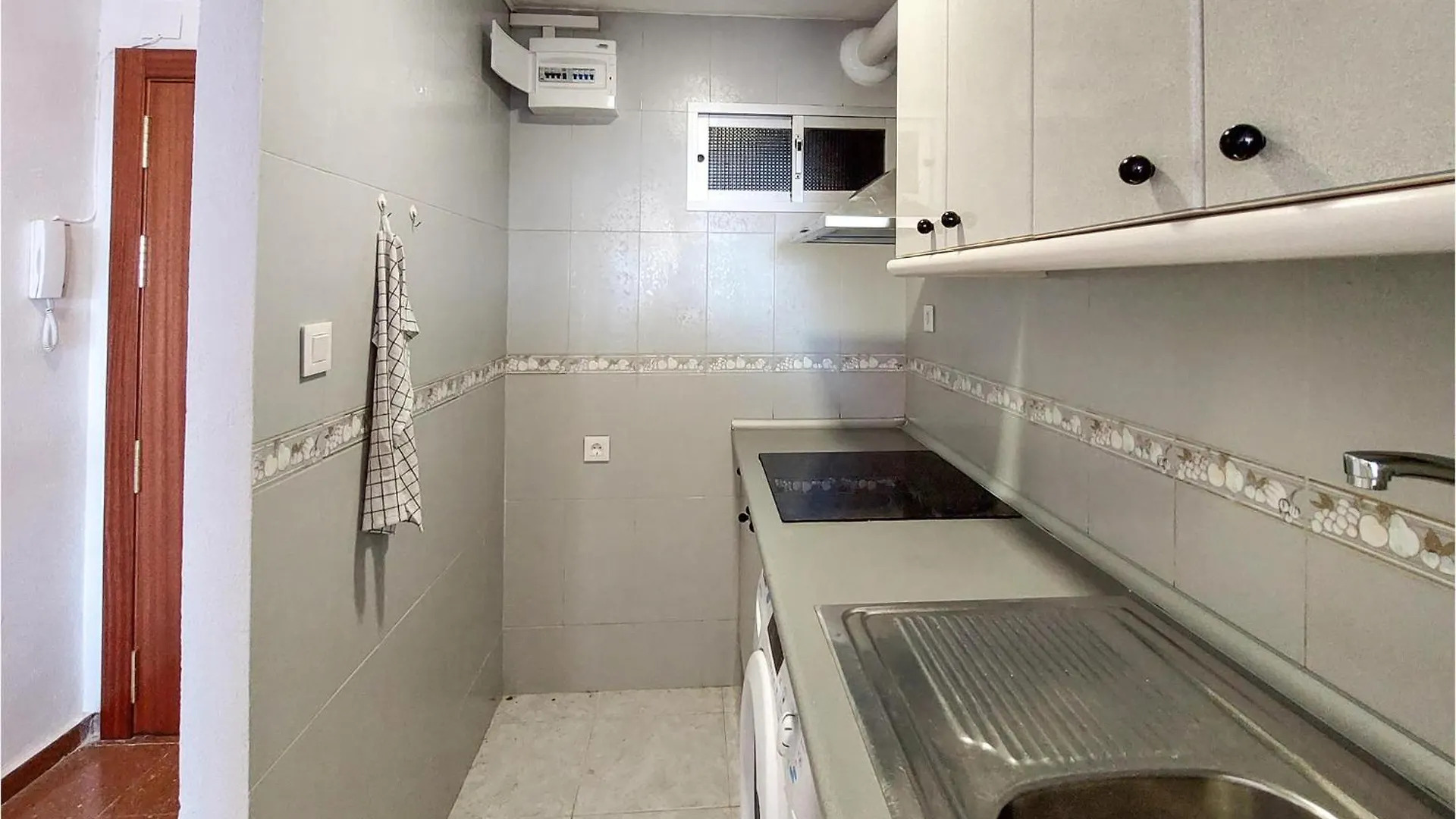 Cozy Apartment In Benalmadena Costa With Kitchen