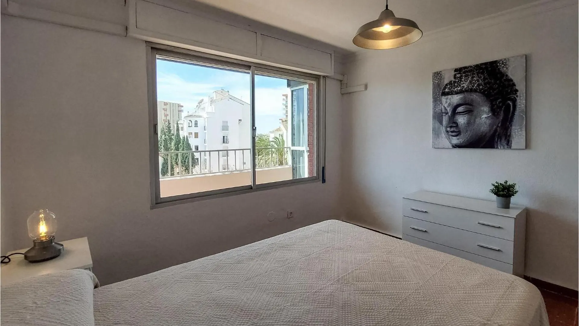 Cozy Apartment In Benalmadena Costa With Kitchen Spanien